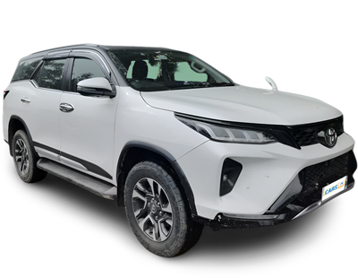 Toyota Fortuner-img